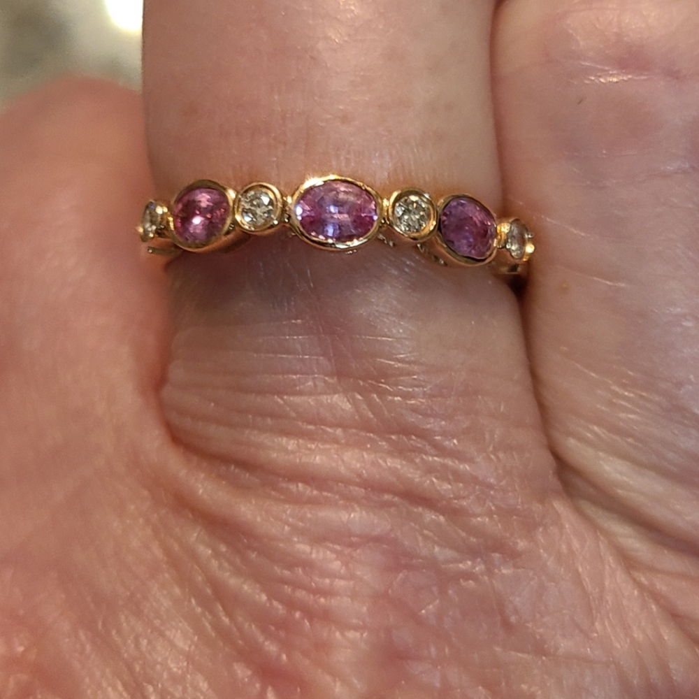 SELLING 14k solid gold EFFY Ring